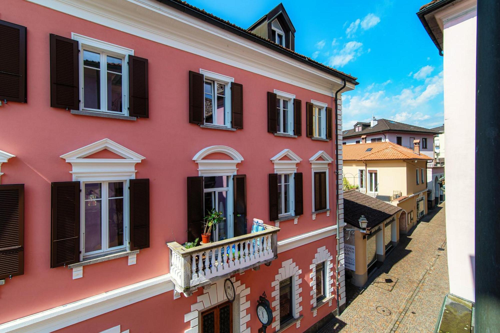 Pardo Apartments By Quokka 360 - Locarno Old Town Екстериор снимка