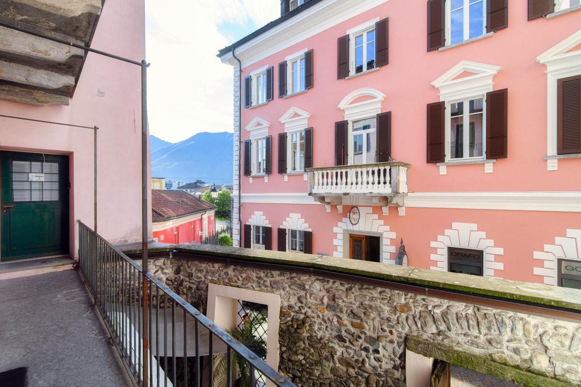 Pardo Apartments By Quokka 360 - Locarno Old Town Екстериор снимка